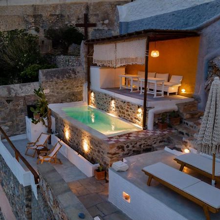 Wind Tales Hotel Ermoupoli Bagian luar foto