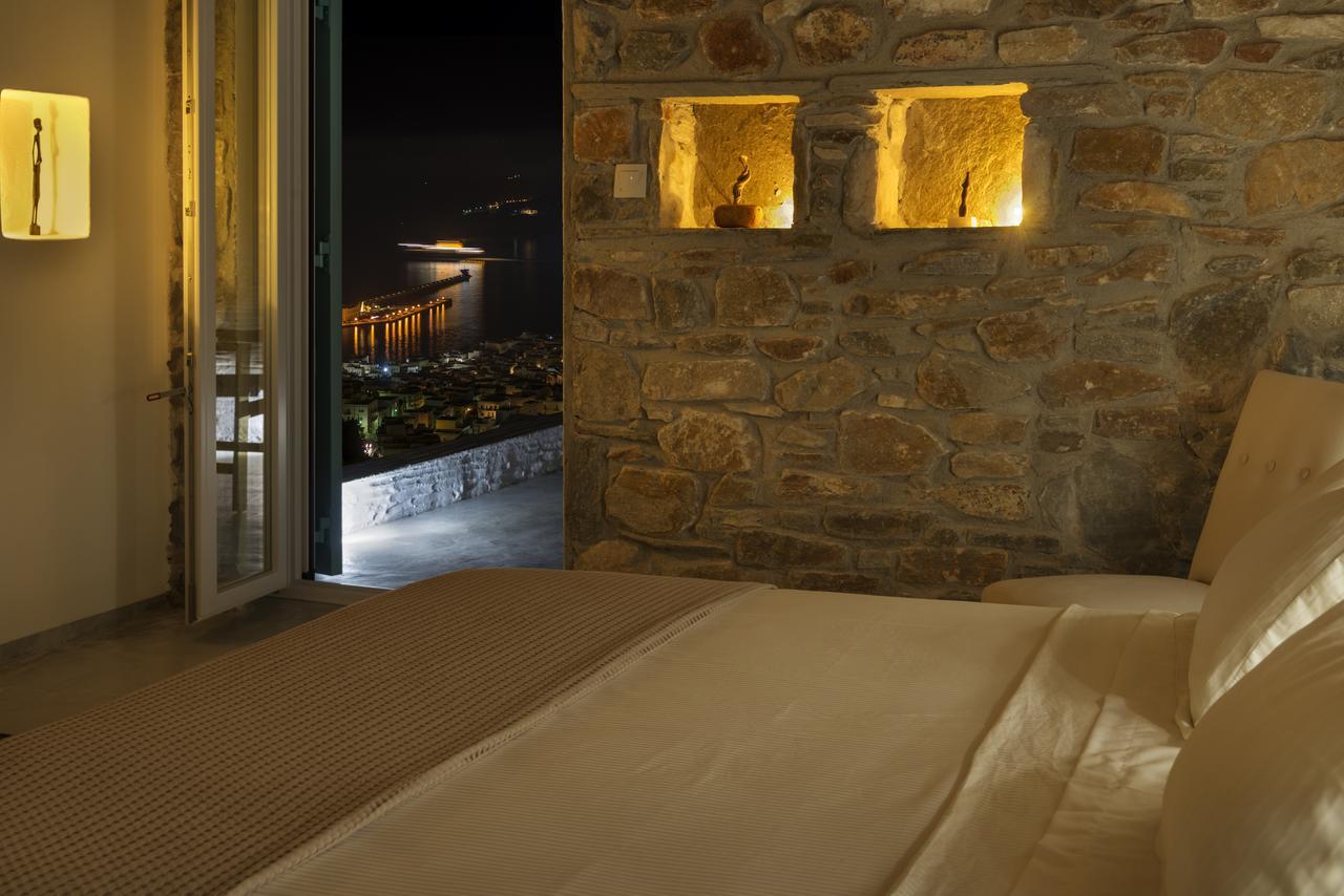 Wind Tales Hotel Ermoupoli Bagian luar foto
