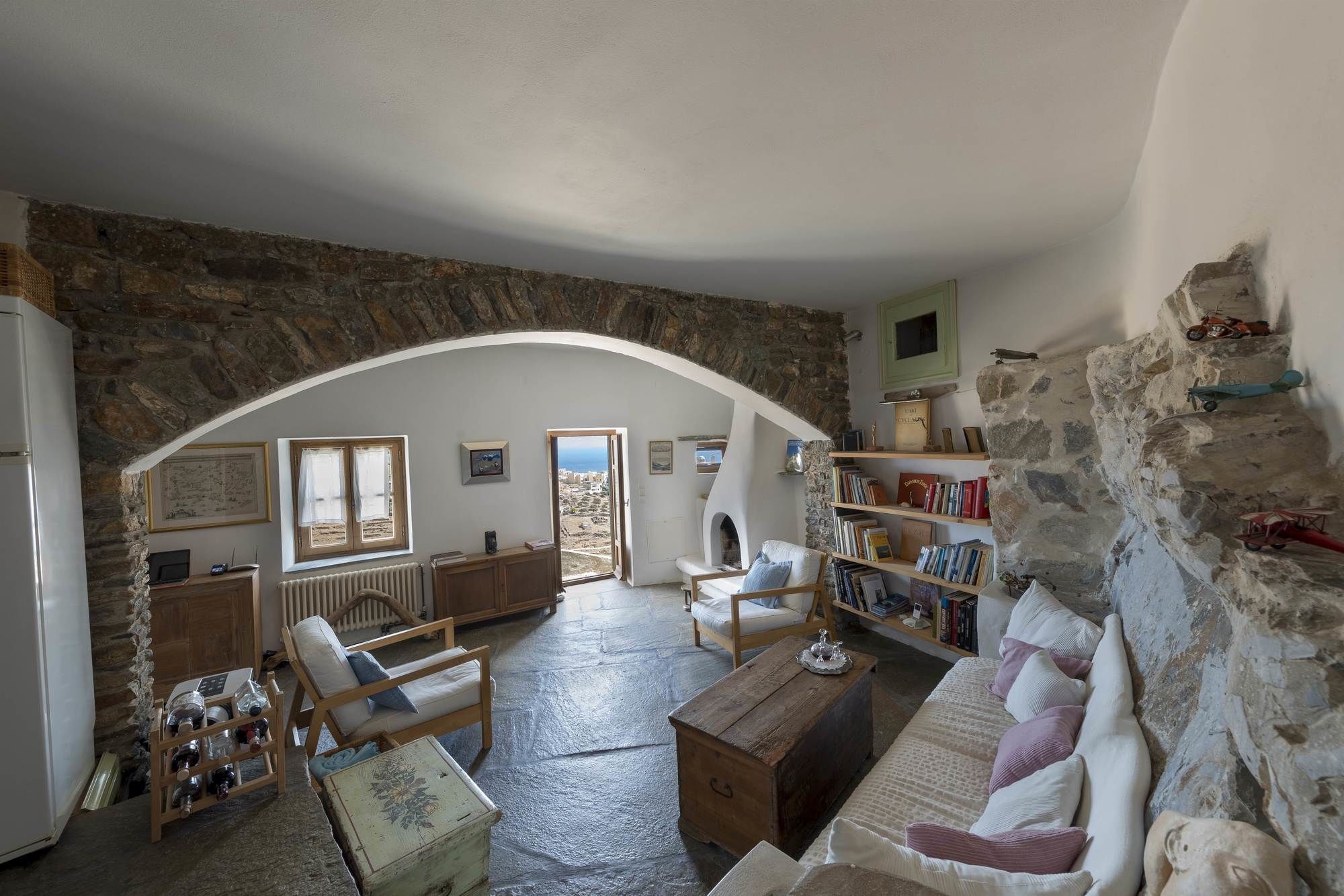 Wind Tales Hotel Ermoupoli Bagian luar foto